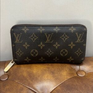 Authentic Louis Vuitton Brown and Gold Monogram Zip Wallet